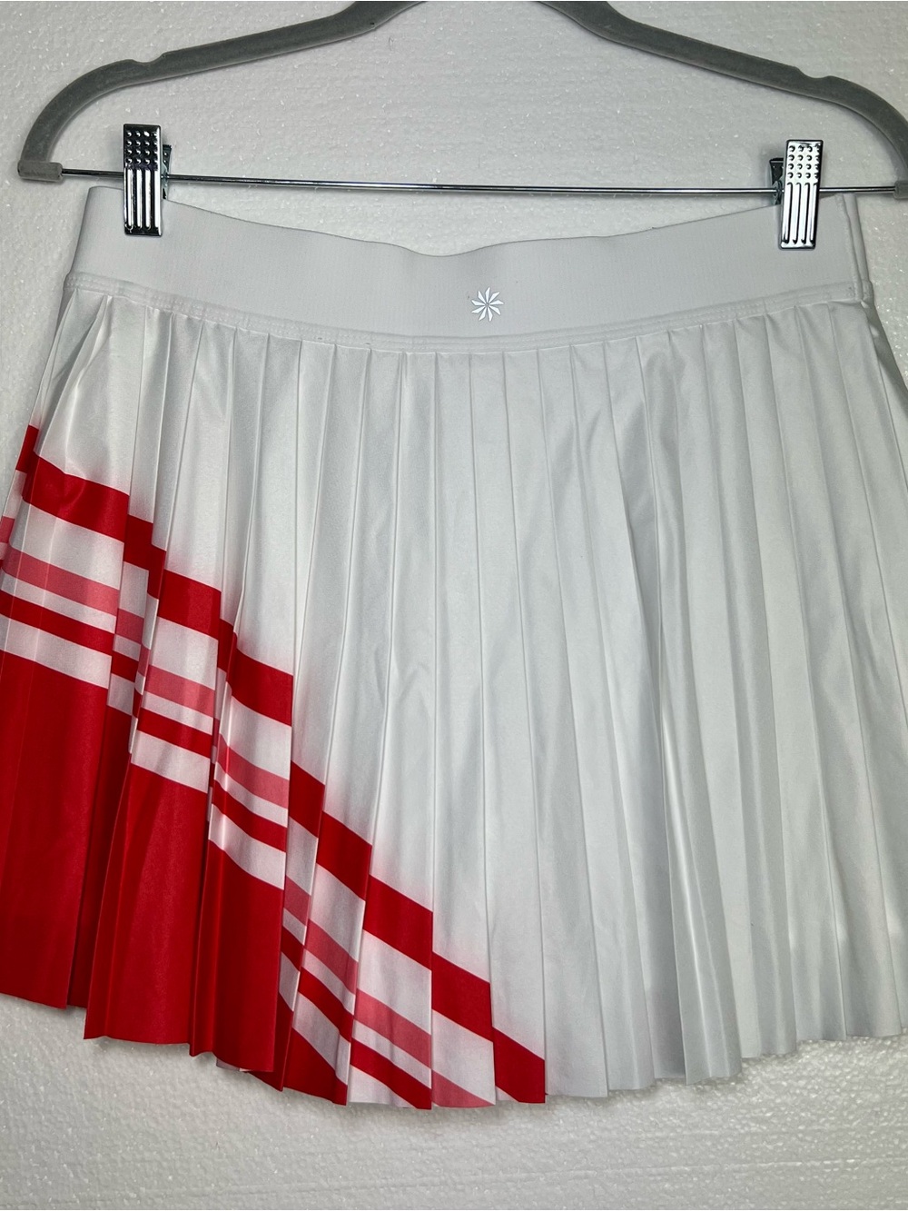 Athleta Skort Match point Pleated Colorblock Red White size M - Picture 4 of 5